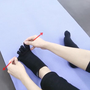足の指を動かすストレッチで美脚に！？